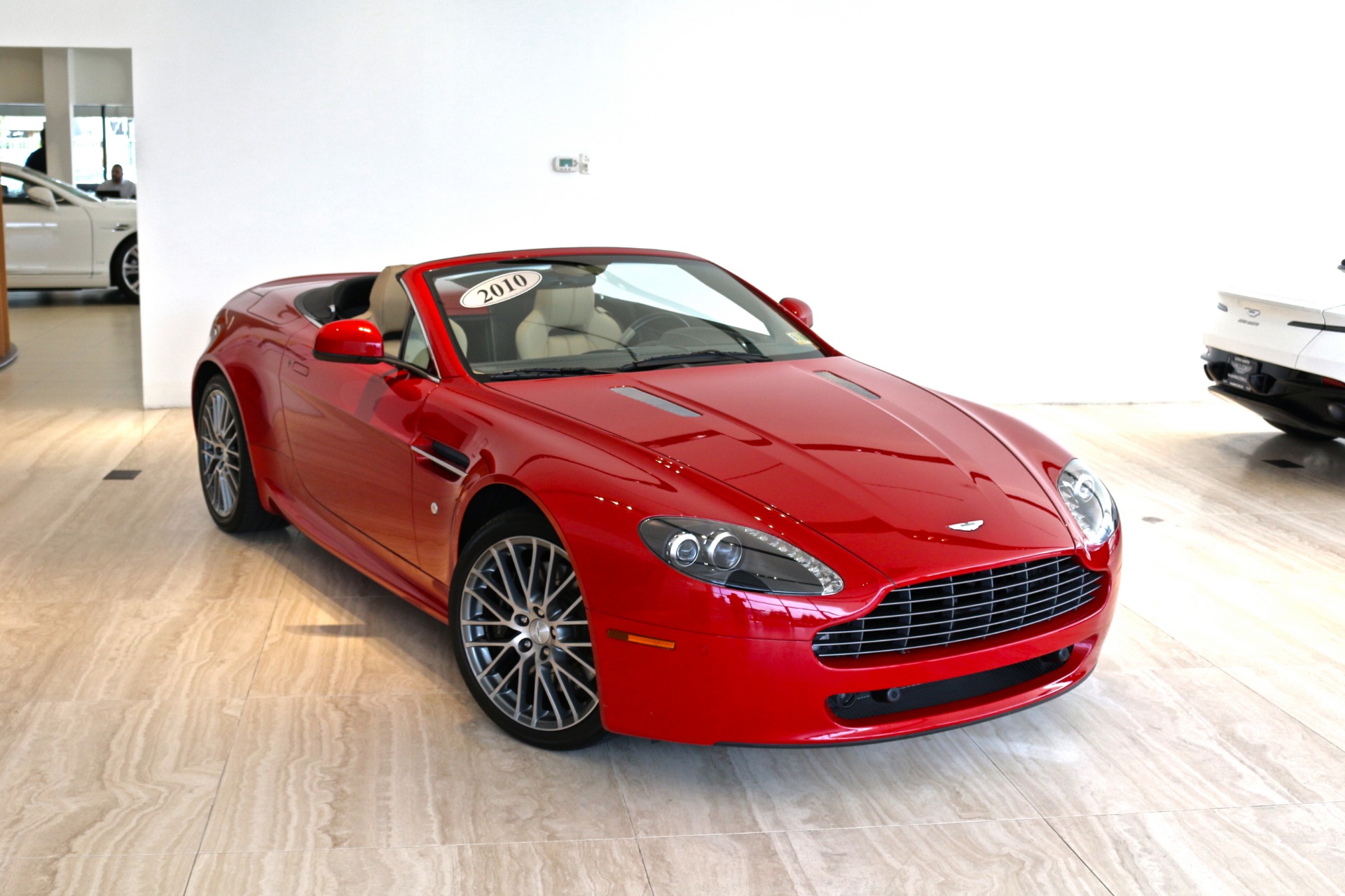 Used 2010 Aston Martin Vantage Roadster | Vienna, VA