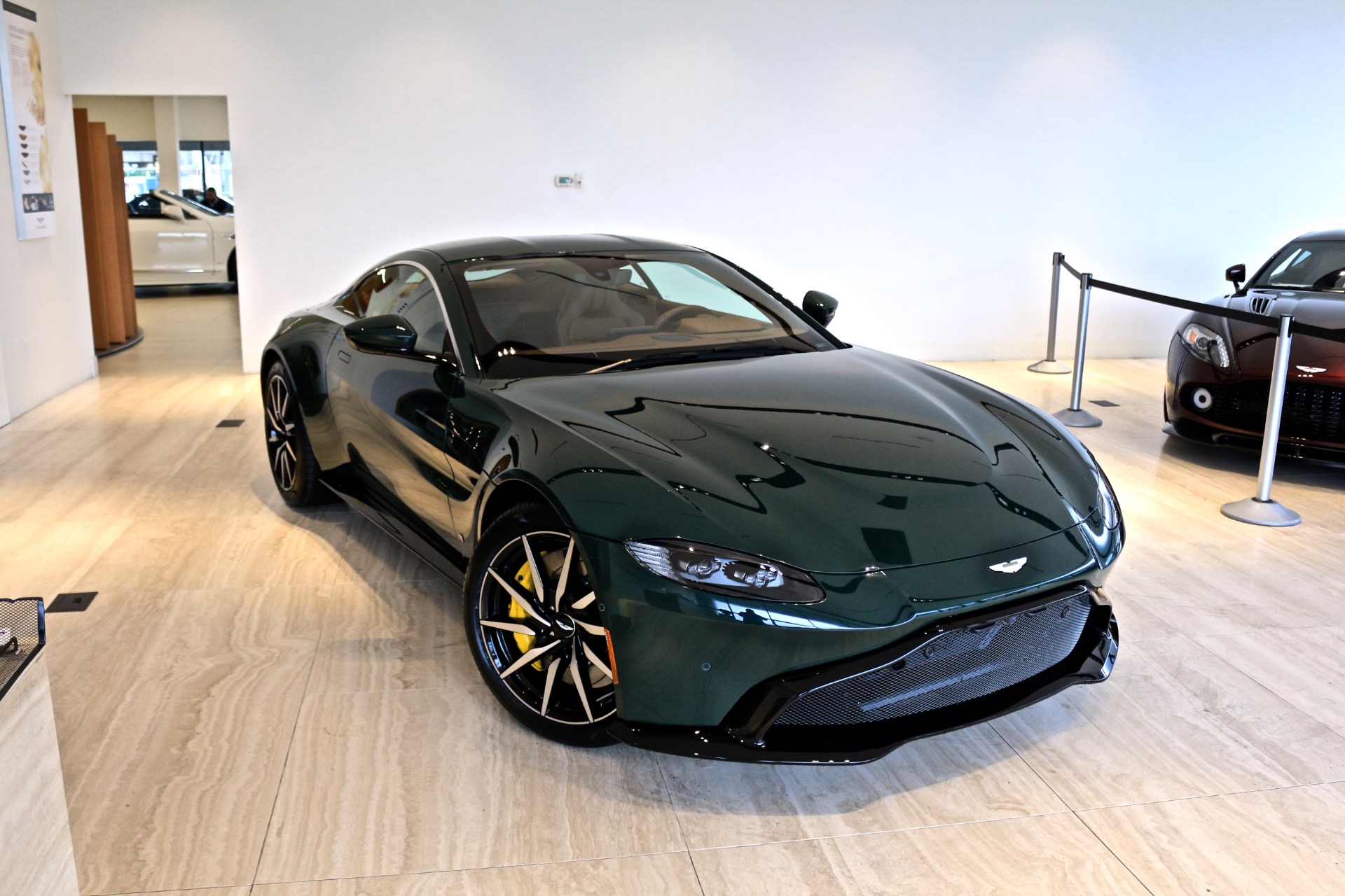 New 2019 Aston Martin Vantage | Vienna, VA