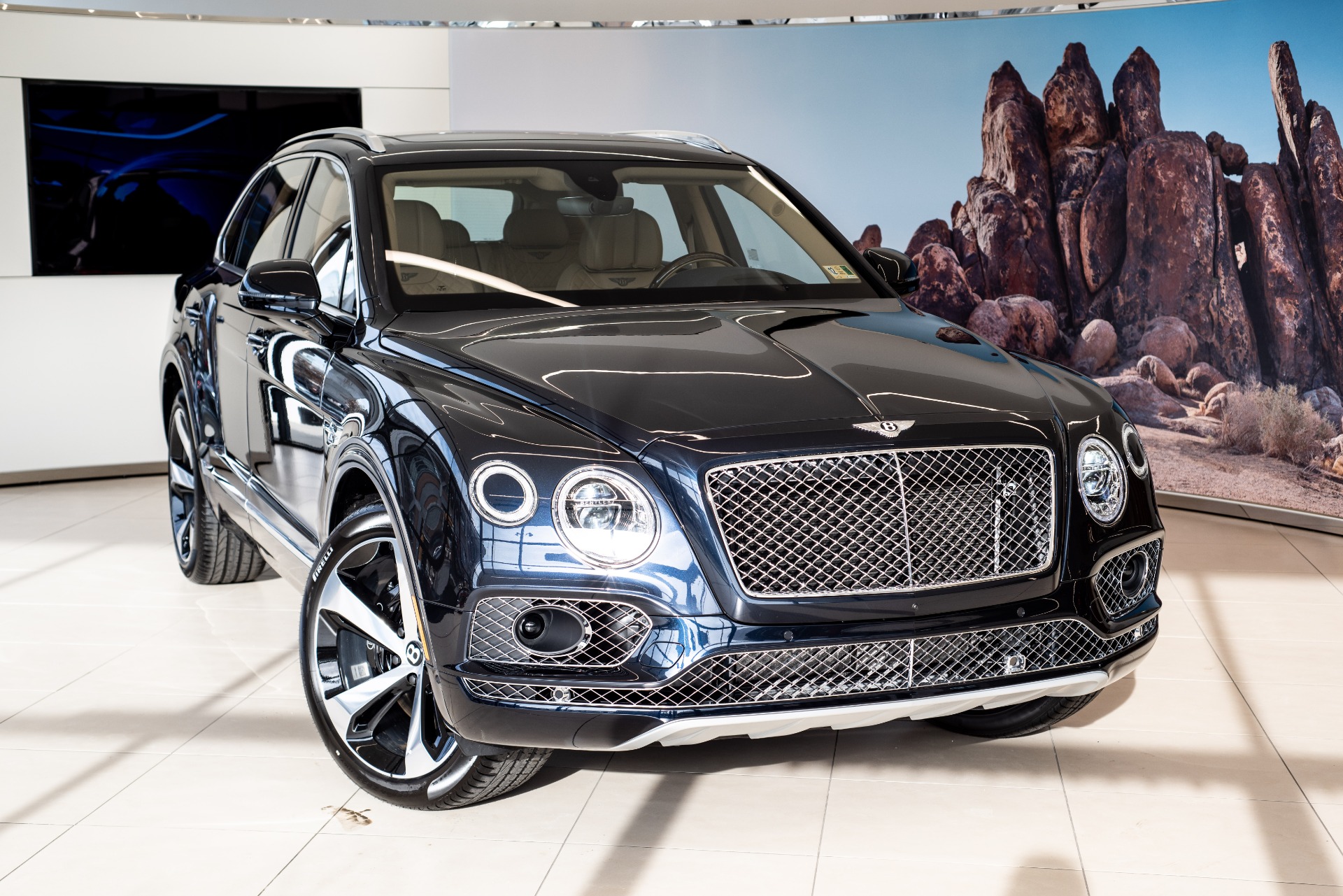New 2019 BENTLEY BENTAYGA | Vienna, VA