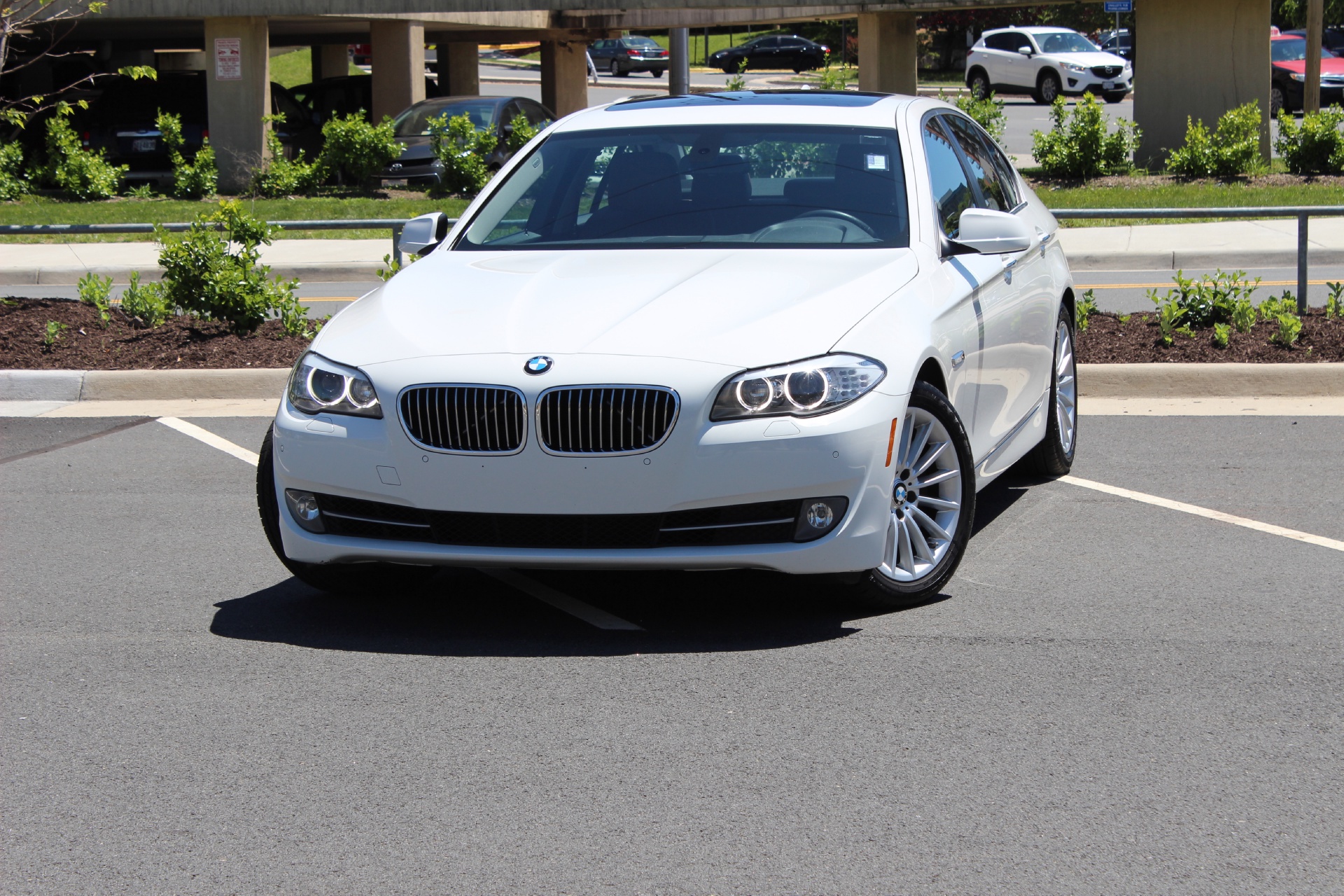 BMW 5 Series: Reminders BMW 5 Series: Reminders