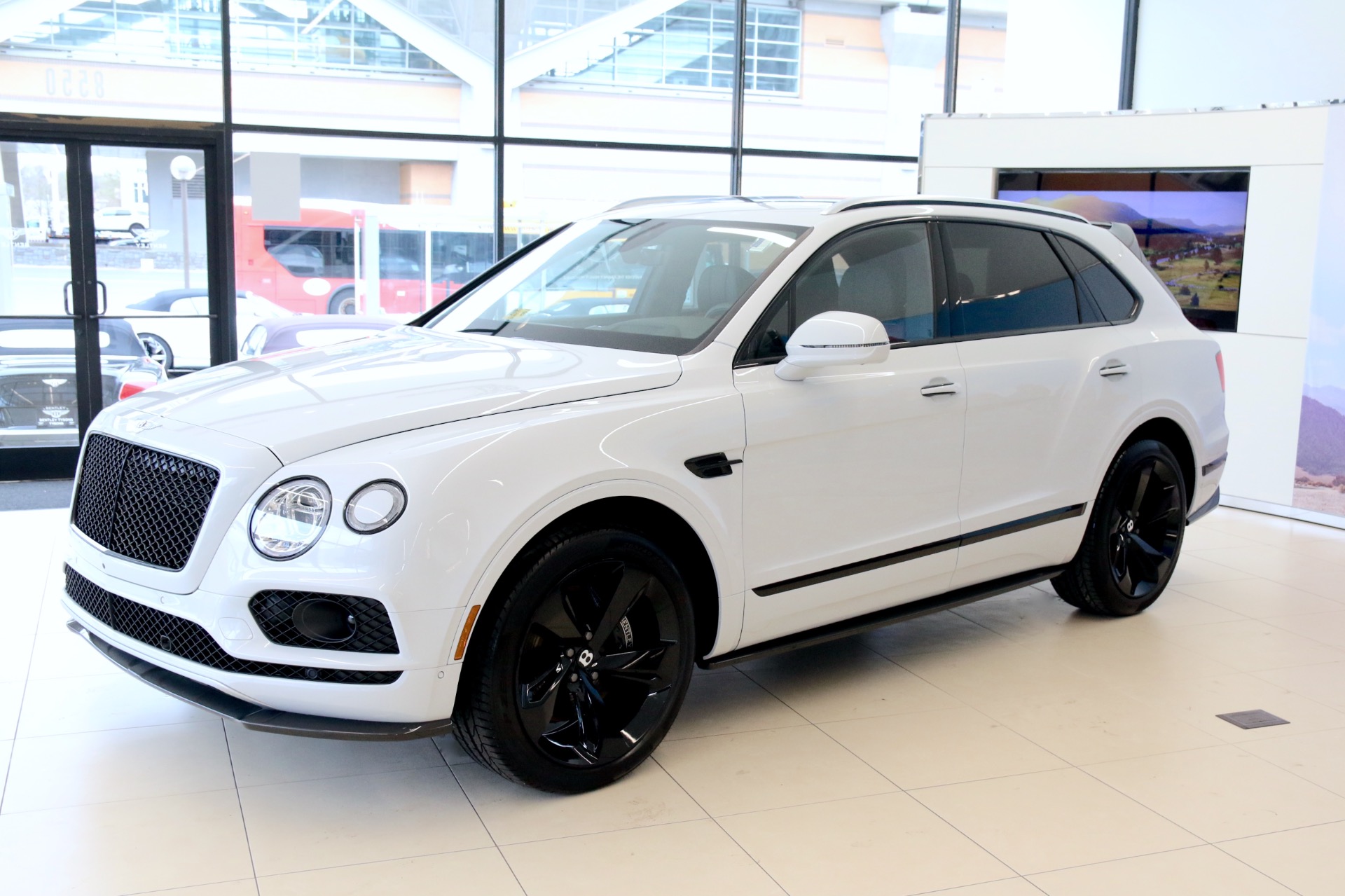 2018 Bentley Bentayga Black Edition Stock # 8N021086 for ...