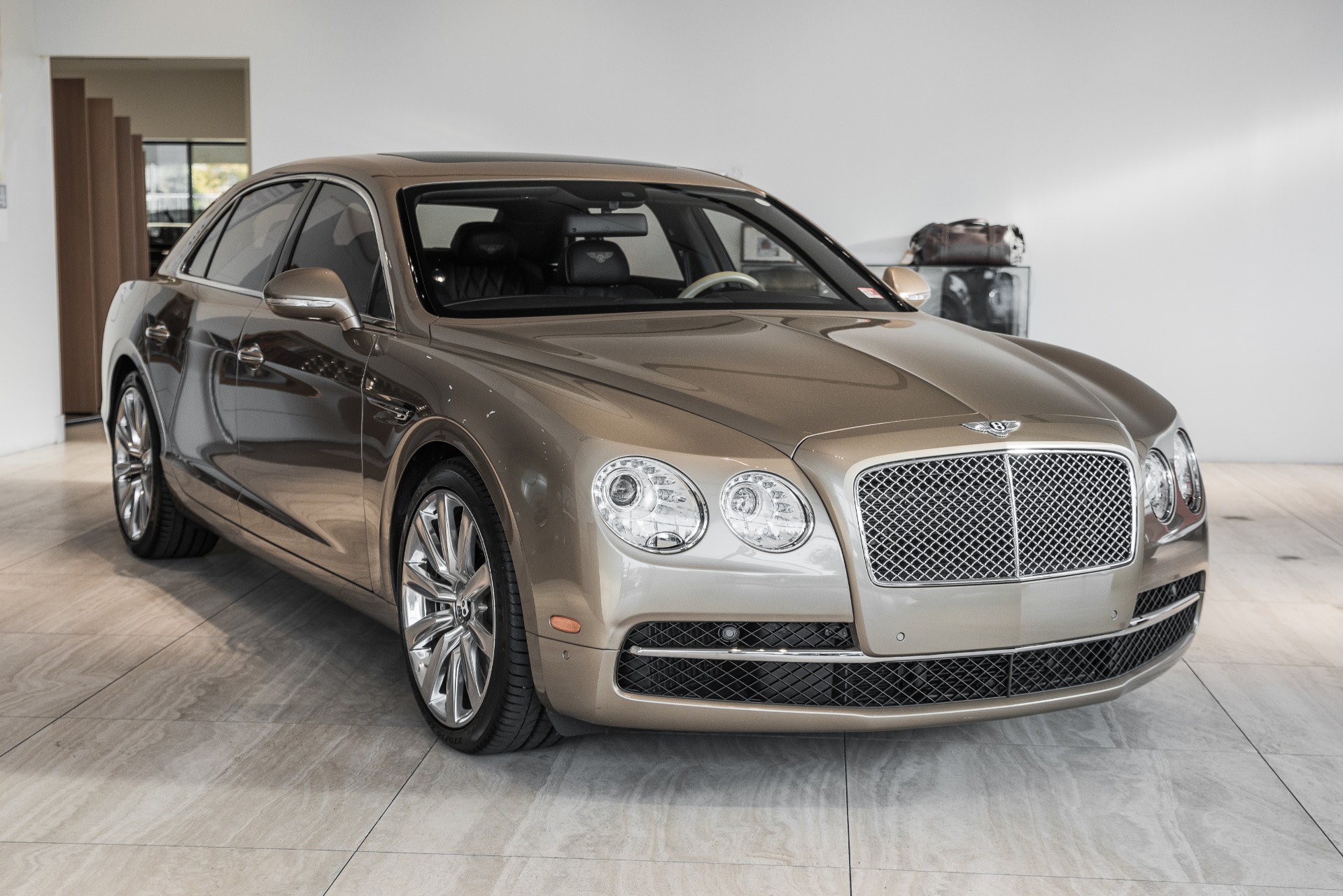 2015 Bentley Flying Spur W12 Stock P042492 for sale near Ashburn, VA