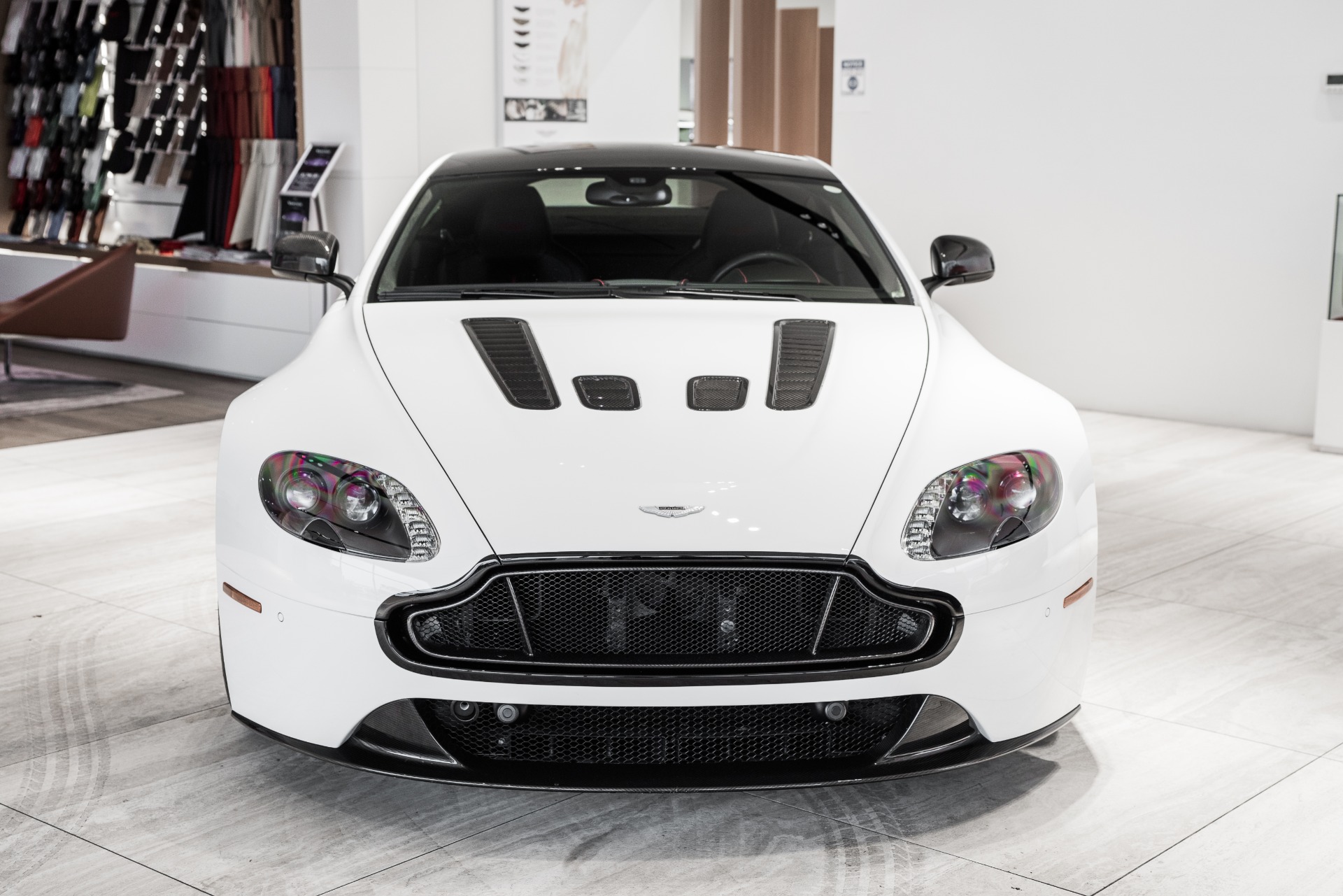 Used 2015 Aston Martin V12 Vantage For Sale (Sold) | Aston Martin 
