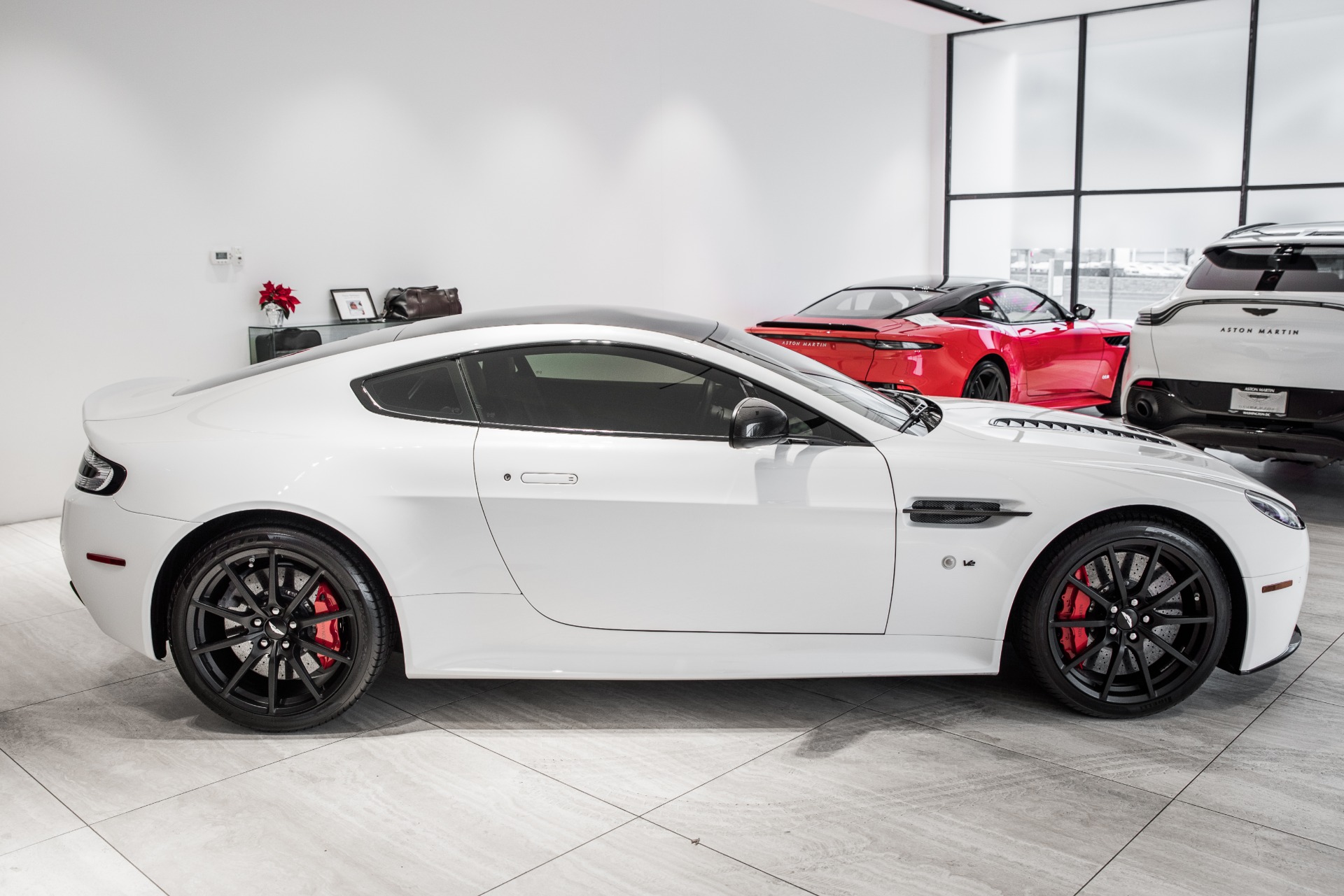 Used 2015 Aston Martin V12 Vantage For Sale (Sold) | Aston Martin 