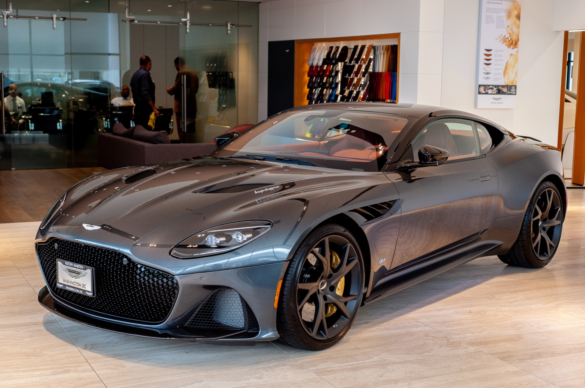 2019 Aston Martin DBS Superleggera