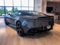 New-2019-ASTON-MARTIN-DBS-Superleggera
