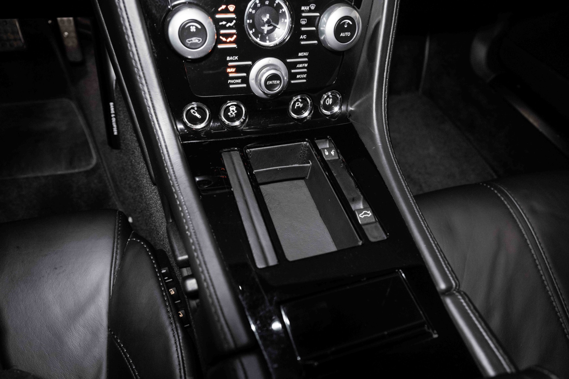 Used 2015 Aston Martin V12 Vantage S For Sale (Sold) | Aston 