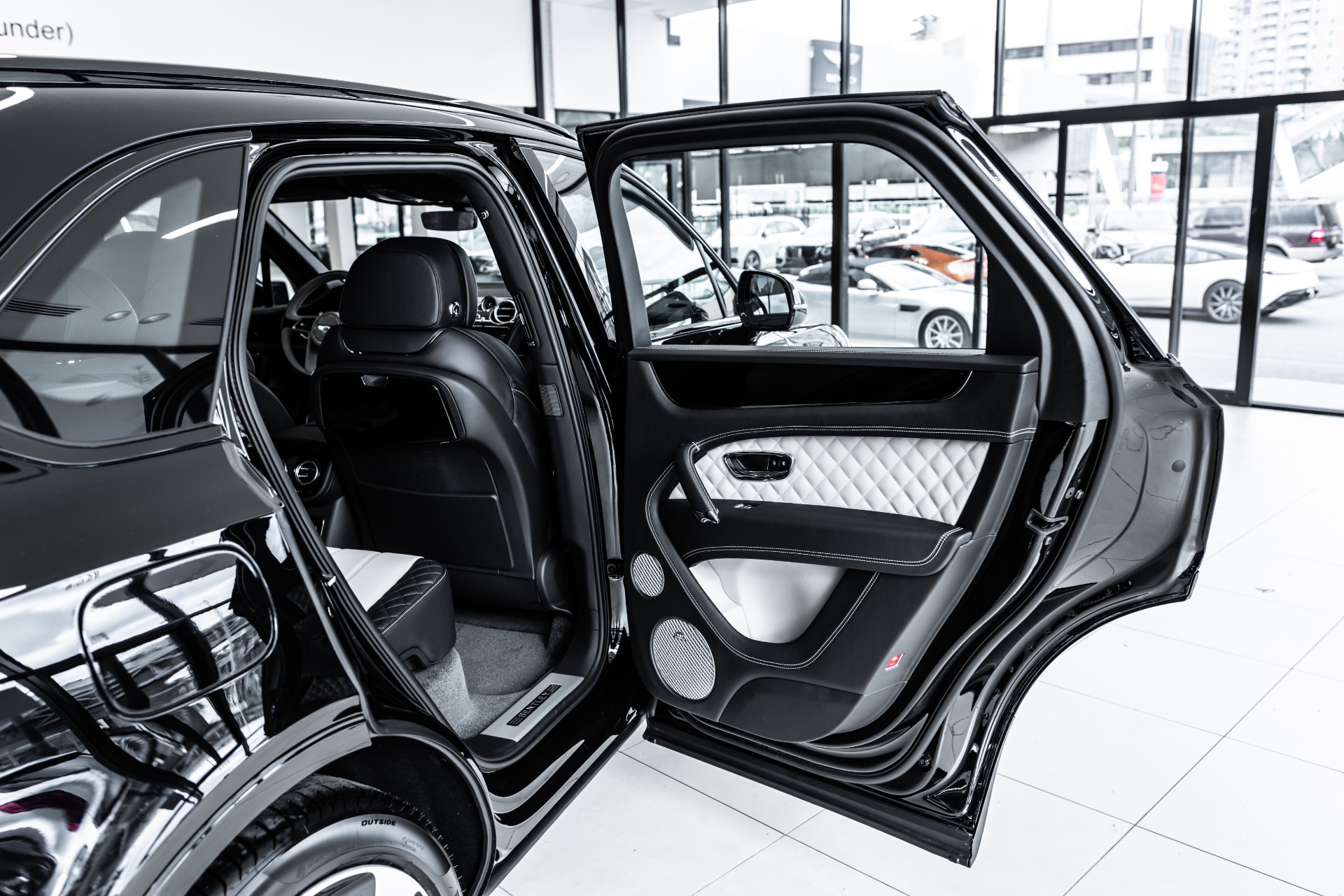 2019 Bentley Bentayga Mulliner Stock 9n026877 For Sale