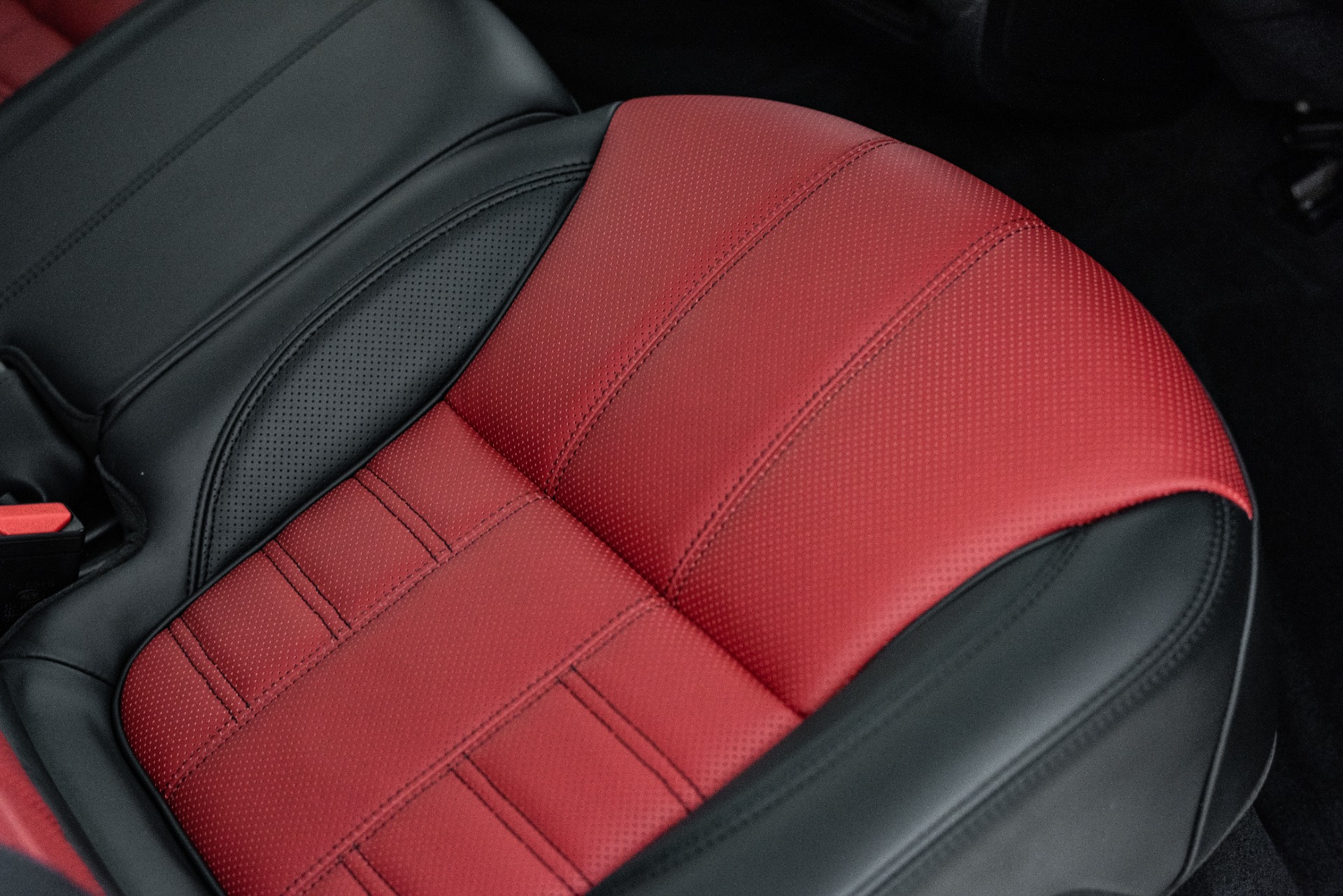 2018 Land Rover Range Sport Autobiography Stock