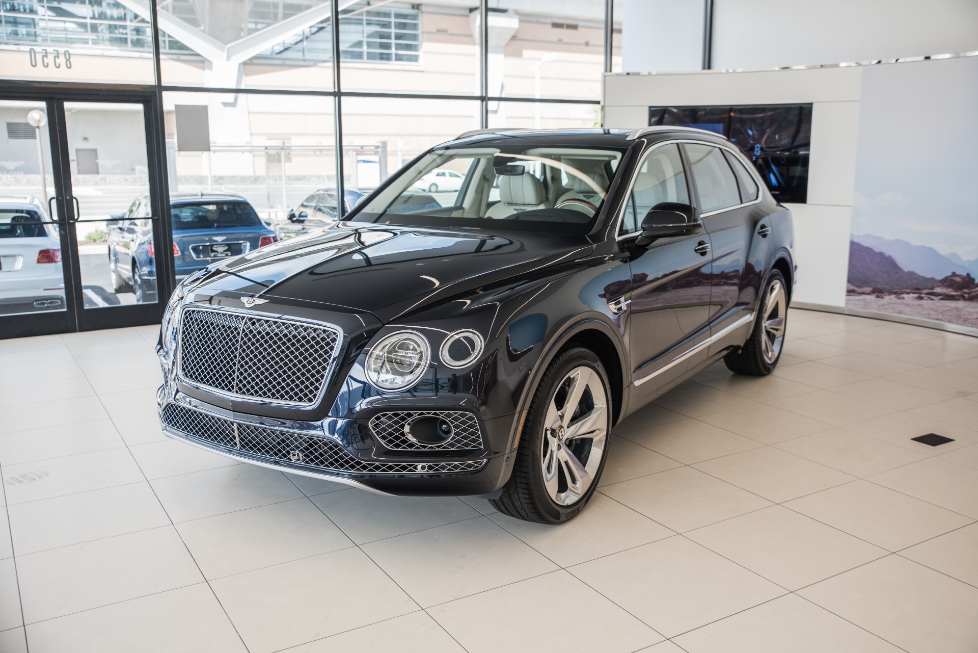 2019 Bentley Bentayga V8 Stock # 9N027759 for sale near Vienna, VA | VA