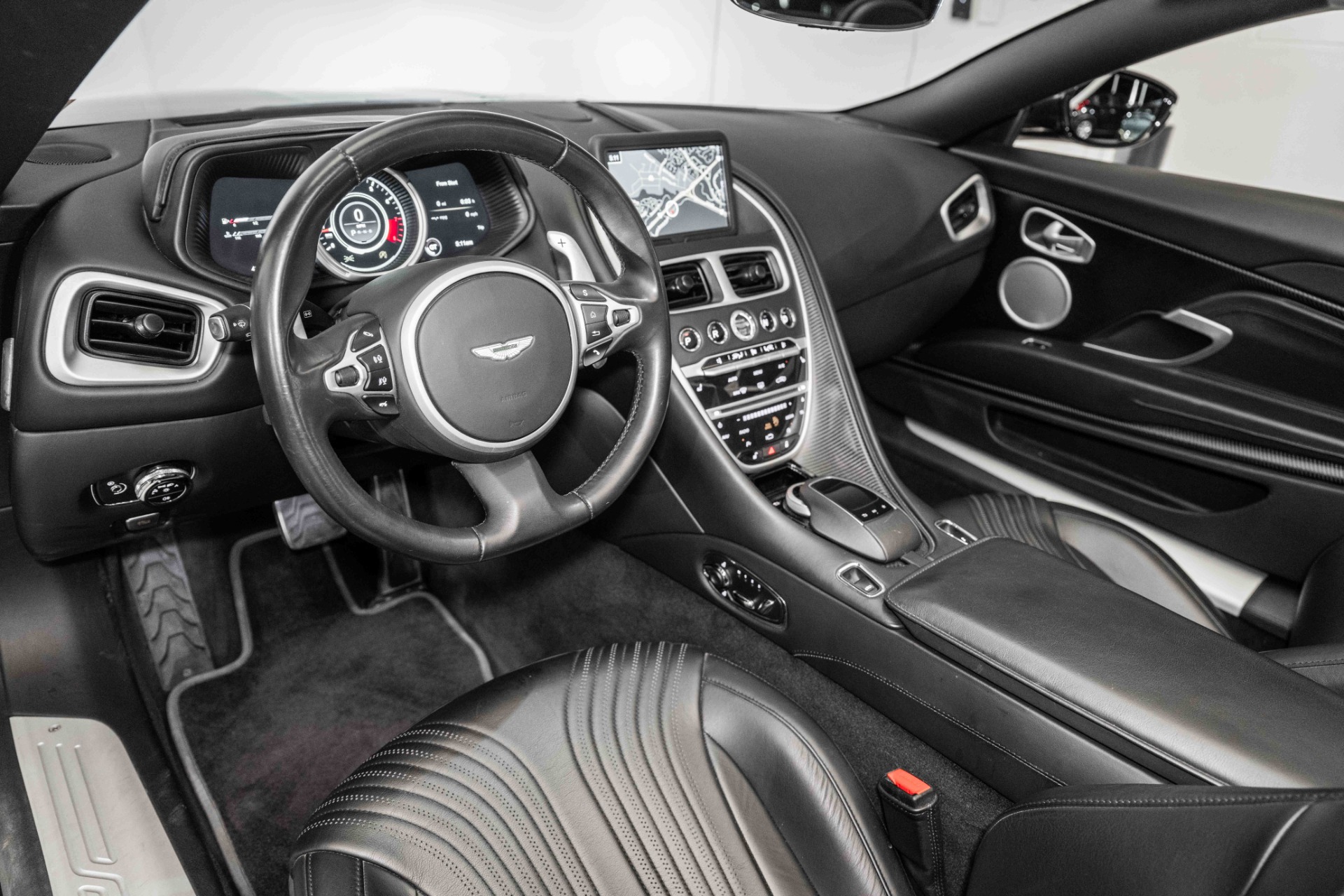 db11 volante db11 volante