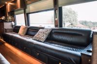 Used-2004-Amadas-Featherlite-MCI-E4500