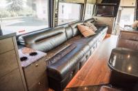 Used-2004-Amadas-Featherlite-MCI-E4500