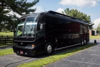 Used-2004-Amadas-Featherlite-MCI-E4500