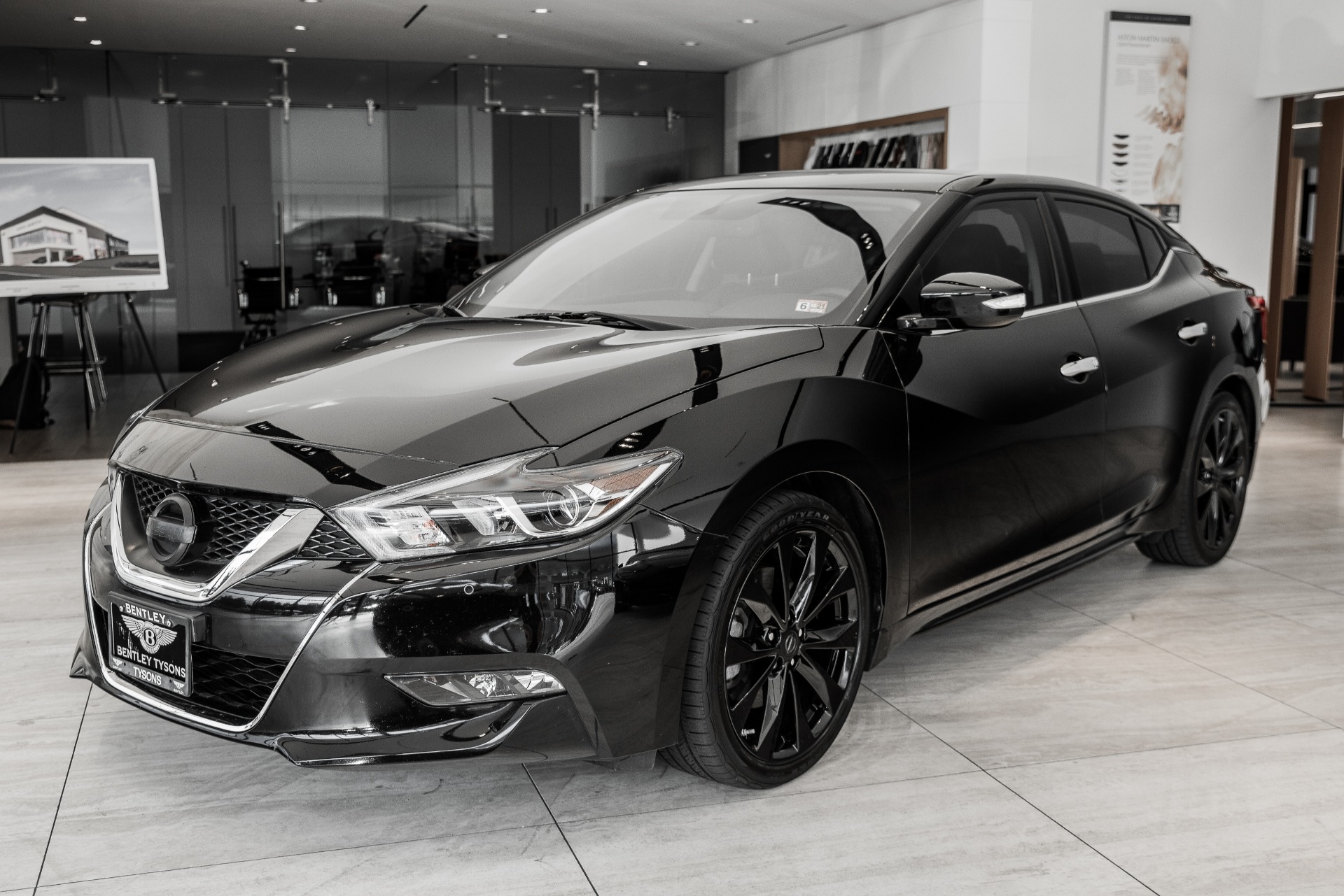2017 Nissan Maxima 3.5 SR Stock P081637C for sale near Ashburn, VA