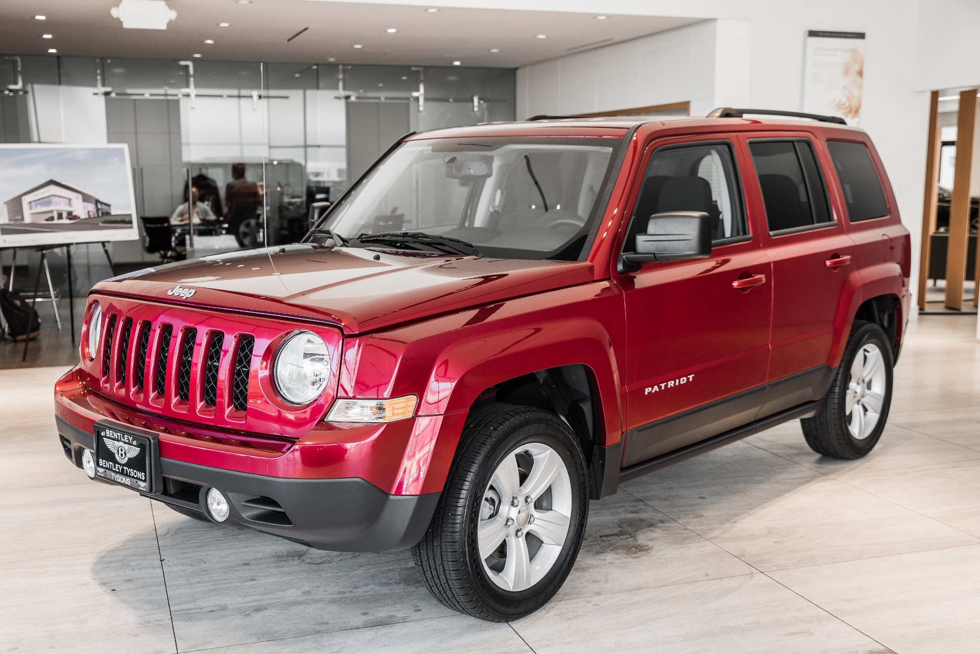 2017 Jeep Patriot Latitude Stock P177989 for sale near Ashburn, VA