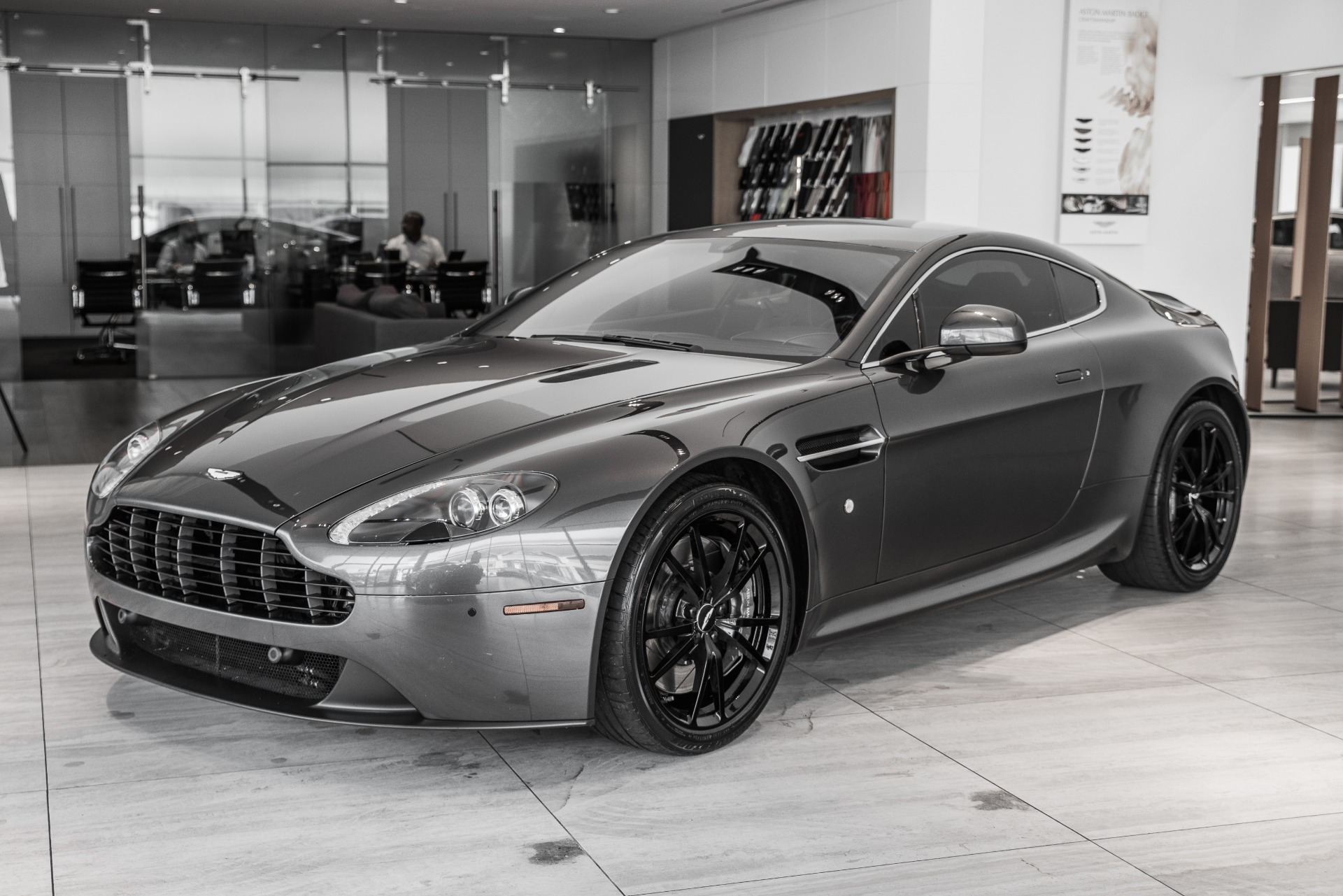 2013 Aston Martin V8 Vantage Stock # 20NN04847A for sale near Vienna