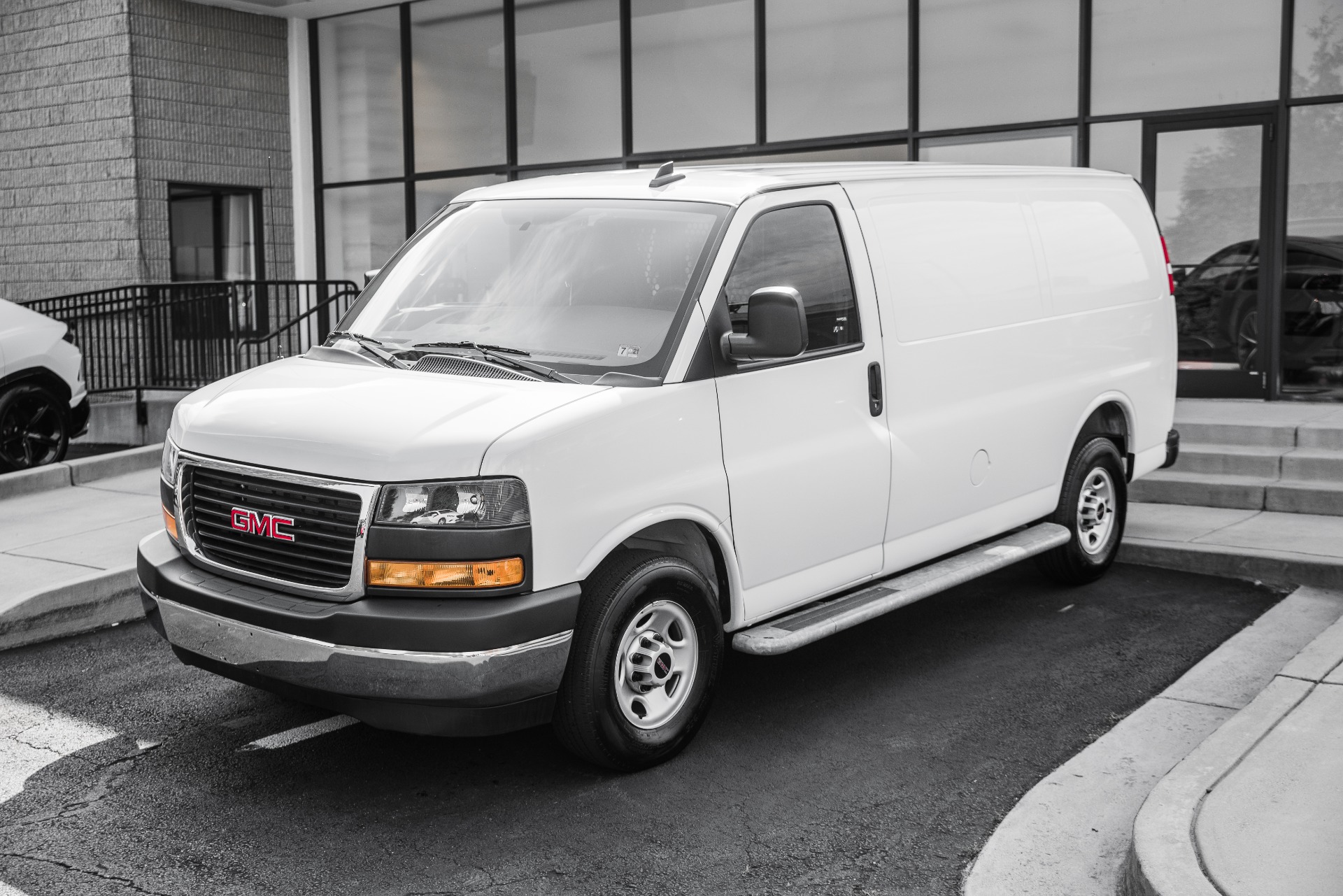 2019 gmc cargo van