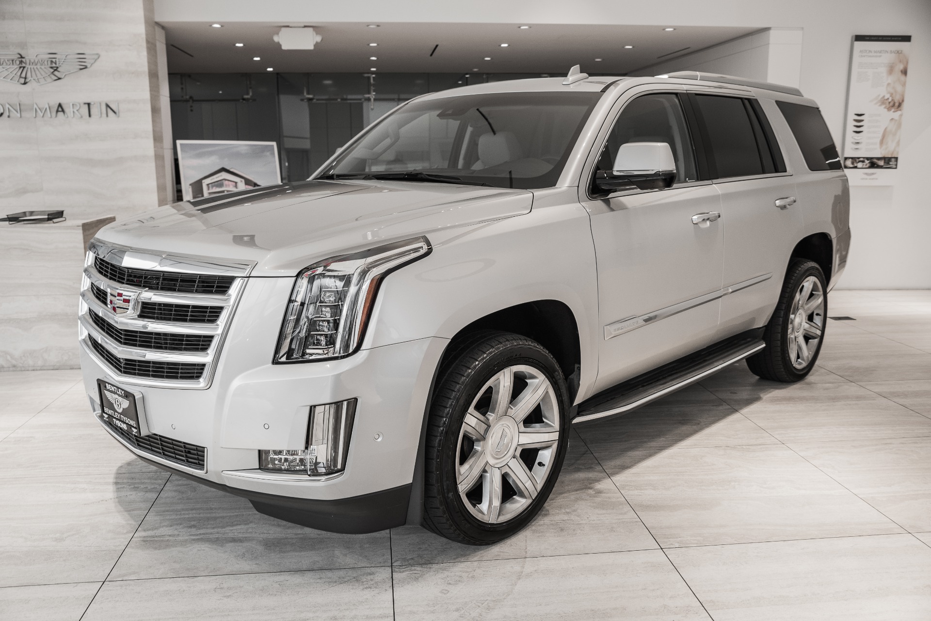 2017 Cadillac Escalade Luxury Stock # P234327 for sale near Vienna, VA