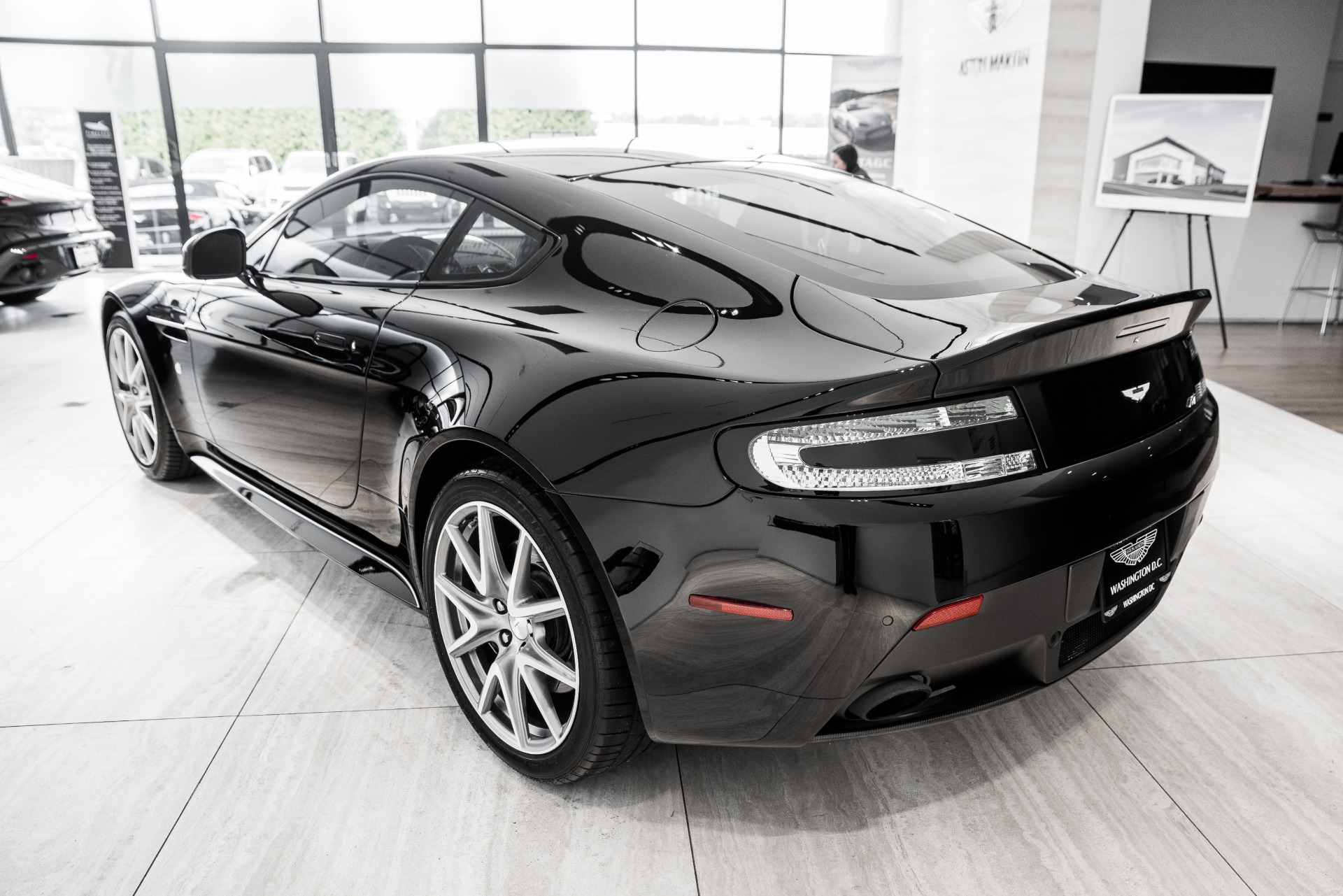 2015 Aston Martin V8 Vantage GT