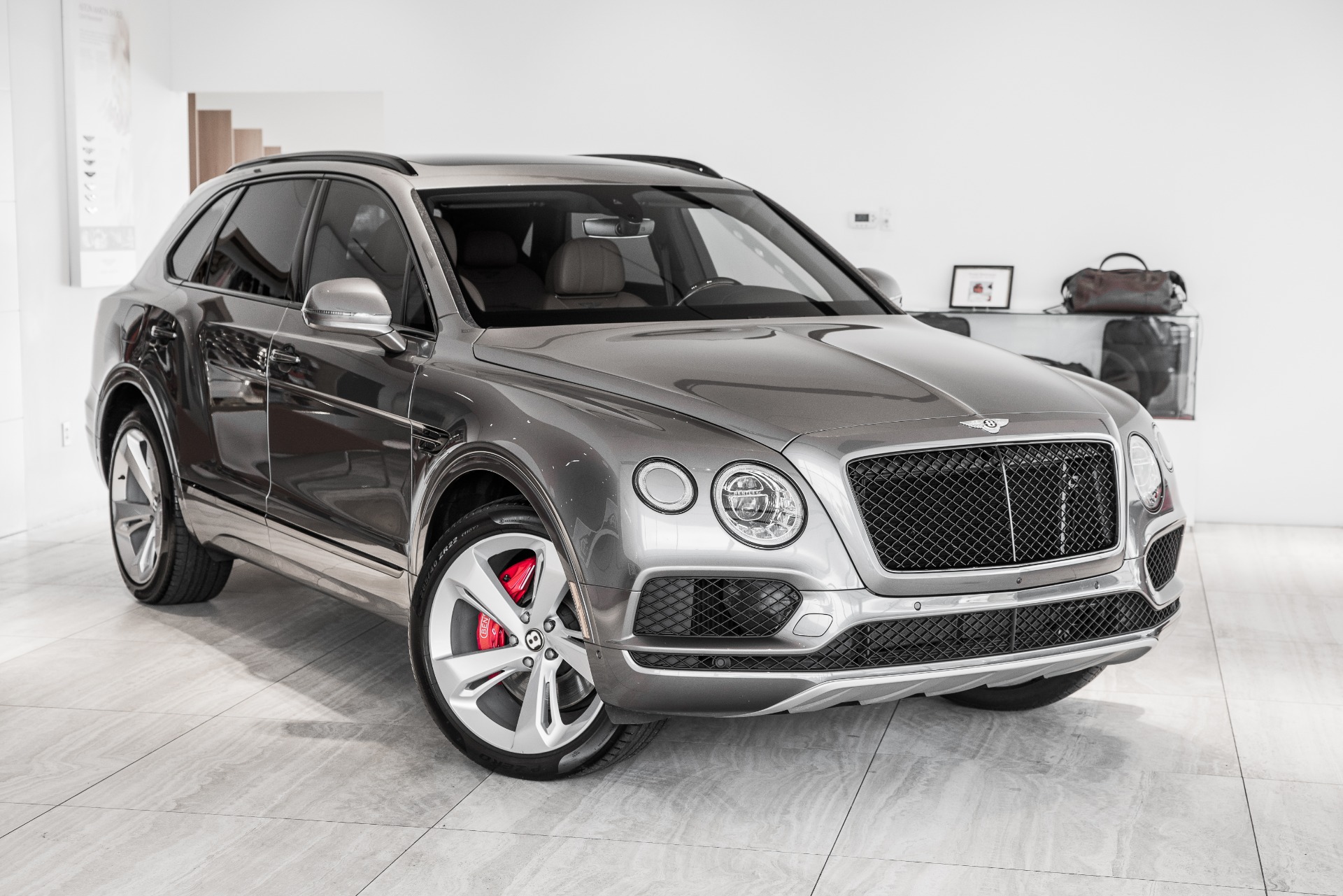 2019 Bentley Bentayga V8 Stock # 21NV01722A for sale near Vienna, VA