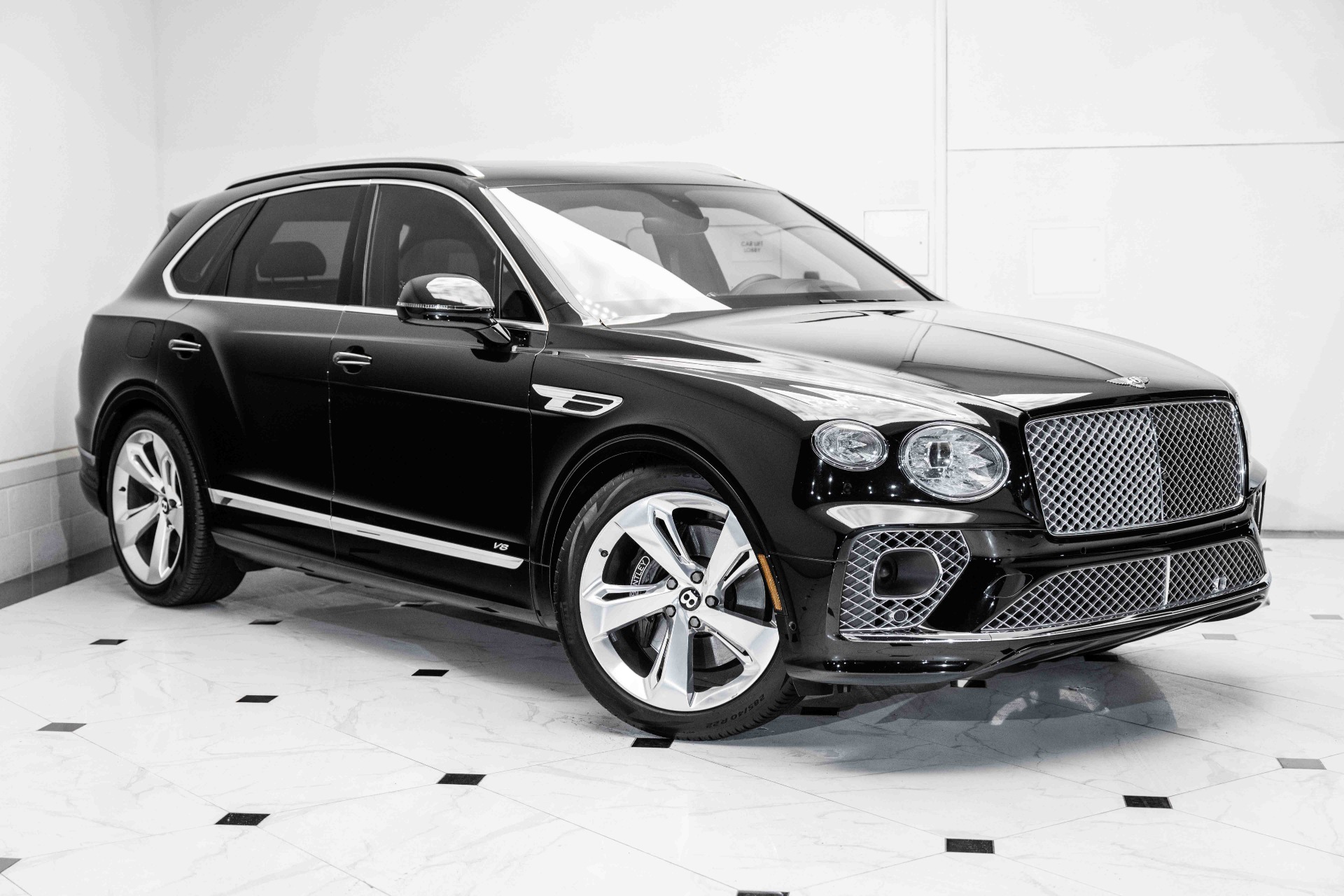 2021 Bentley Bentayga V8 Stock 21N035203 for sale near Ashburn, VA