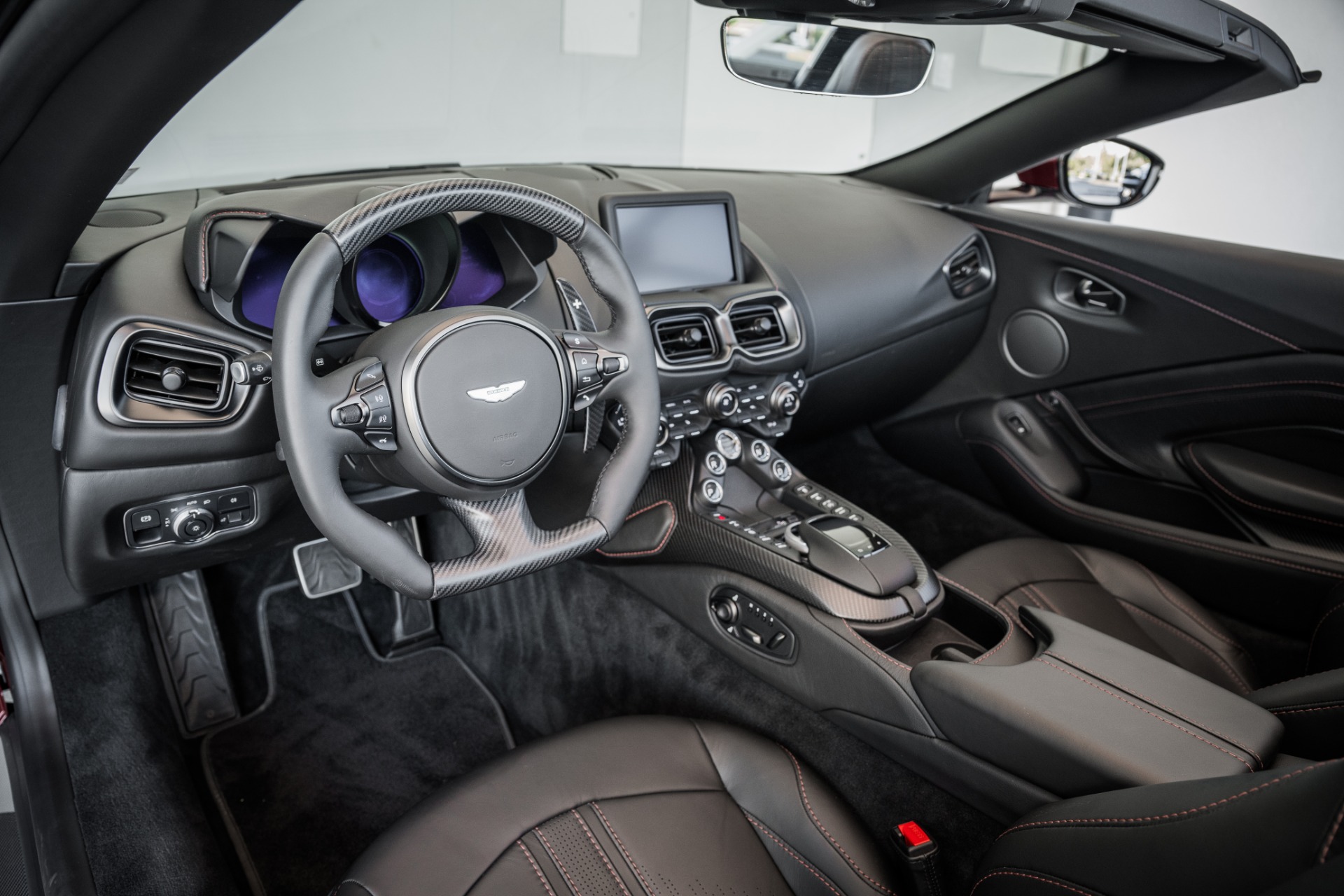 2021 Aston Martin Vantage Stock # 21NP05299 for sale near Vienna, VA