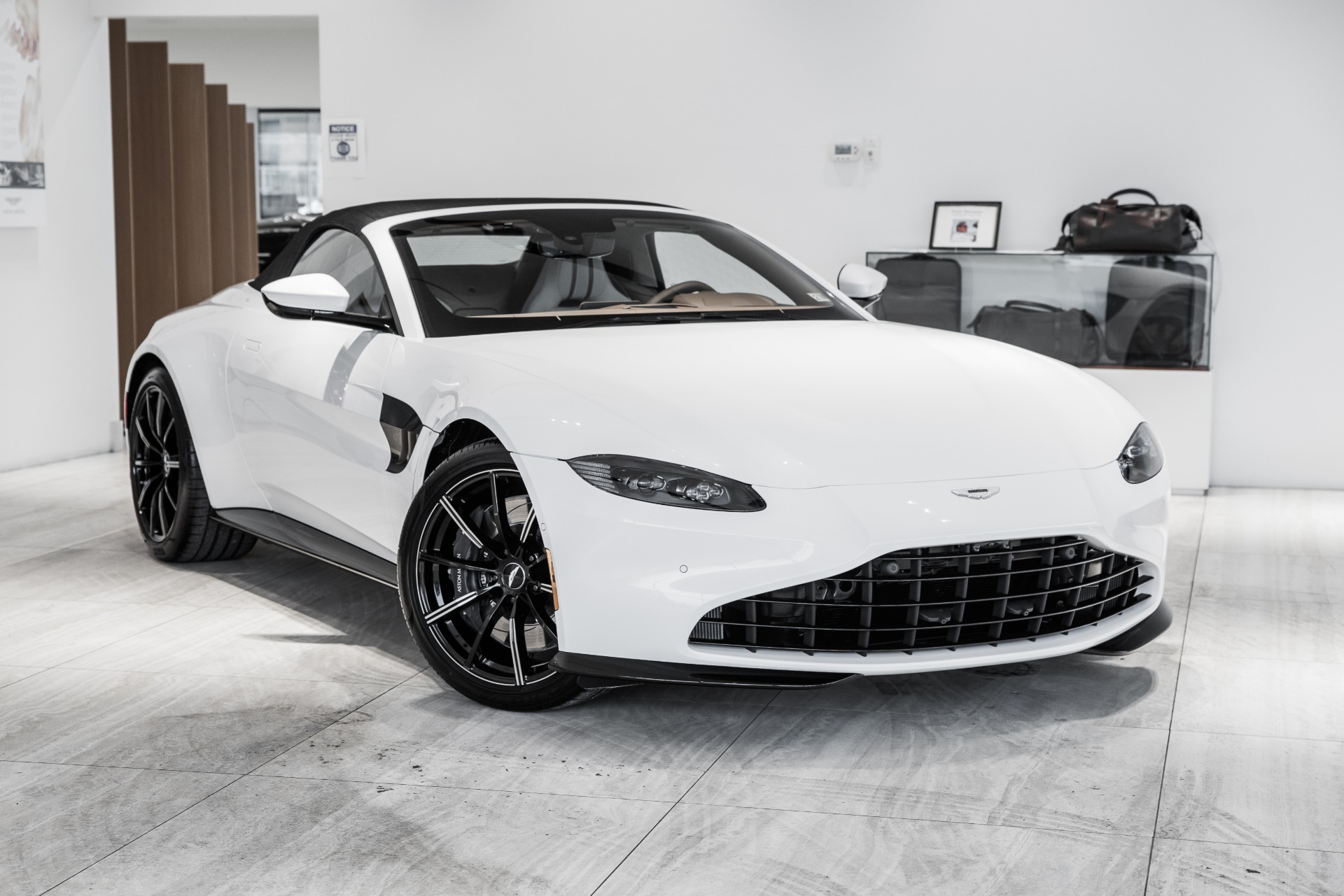 2021 Aston Martin Vantage Stock # 21NP05339 for sale near Ashburn, VA