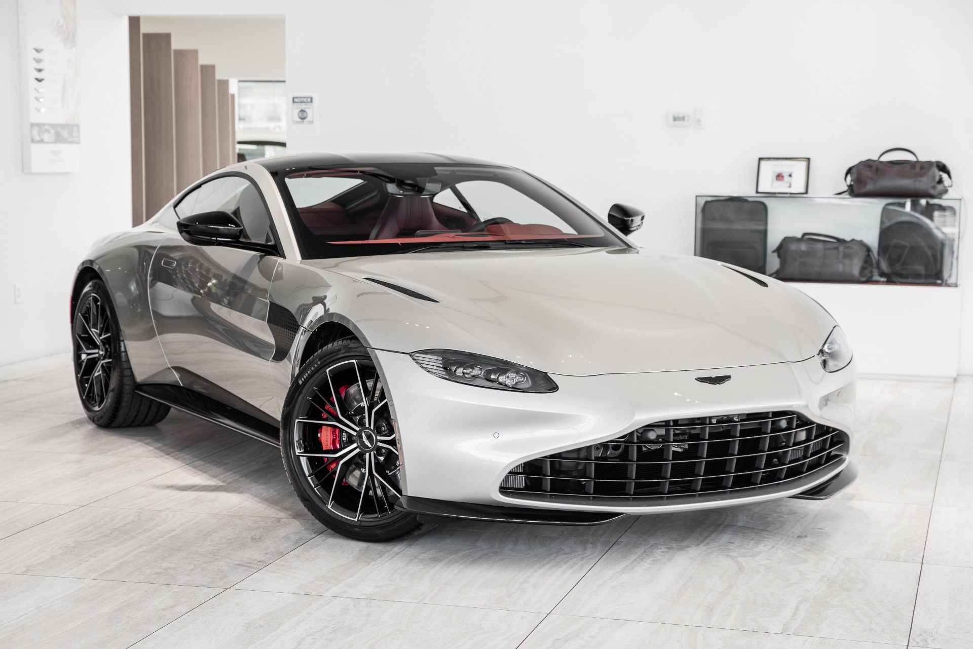 2021 Aston Martin Vantage Stock # 21NN05374 for sale near Vienna, VA