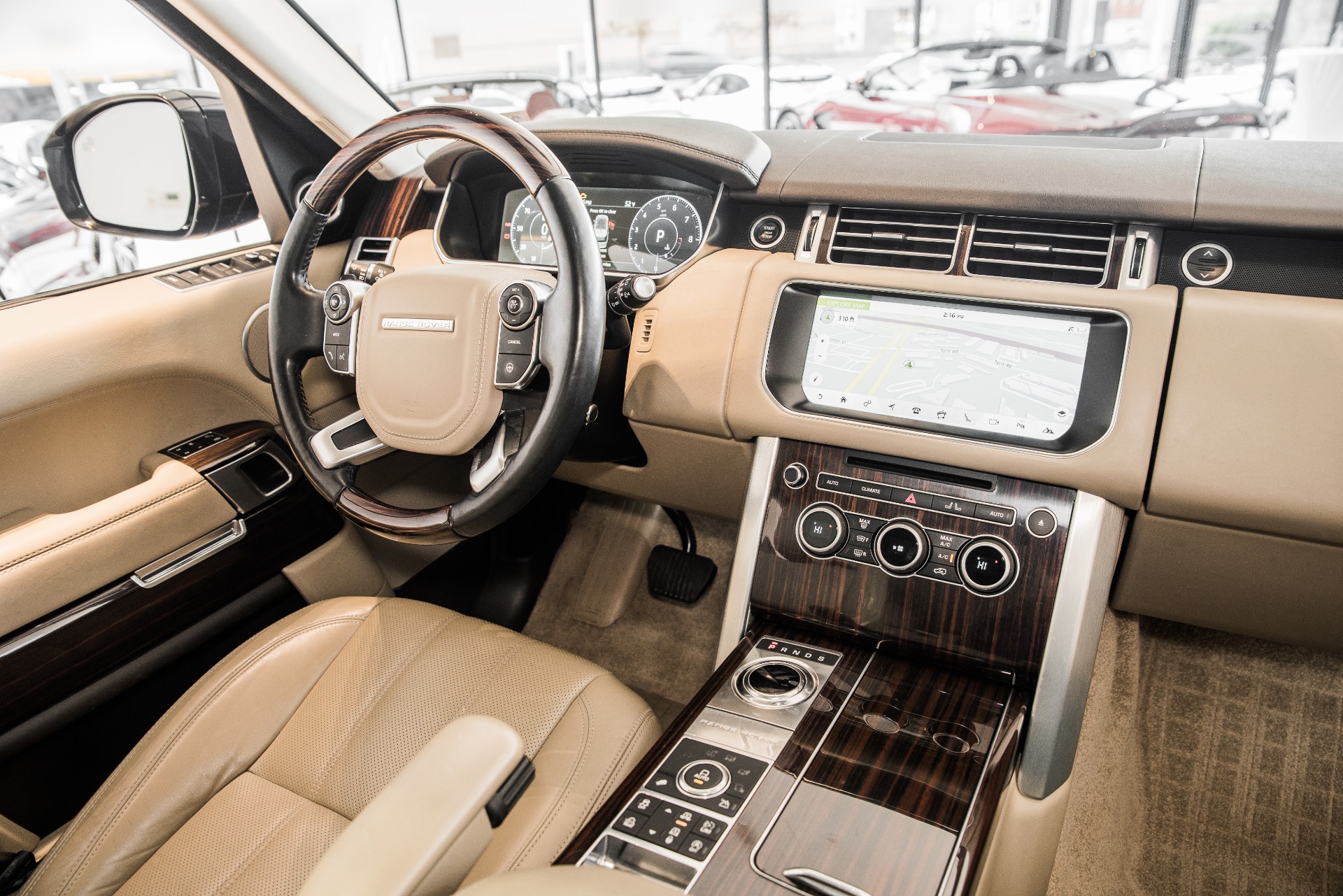 2017 Land Rover Range Rover HSE Stock P335714 for sale near Vienna