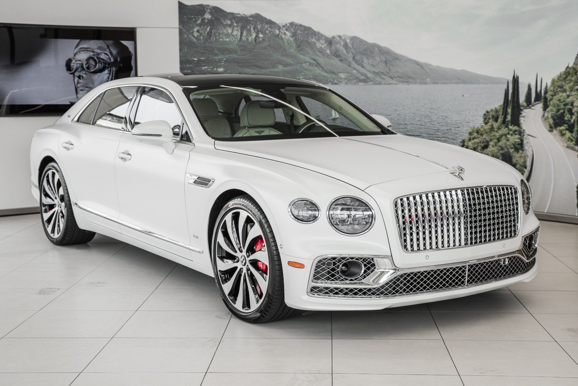 Bentley flying spur v8