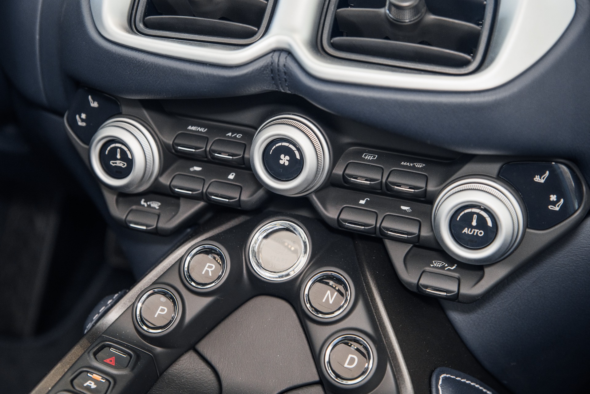 2021 Aston Martin Vantage Stock # 21NP05347 for sale near Ashburn, VA