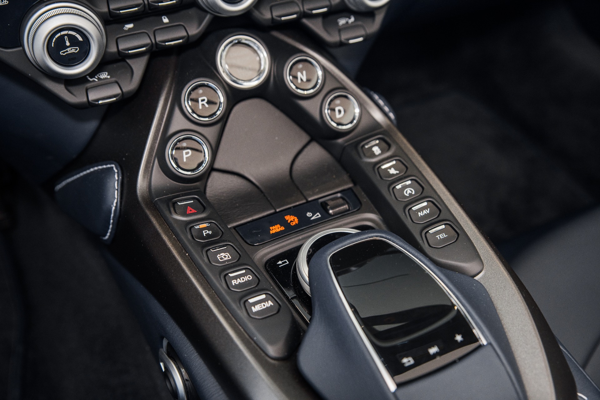 2021 Aston Martin Vantage Interior