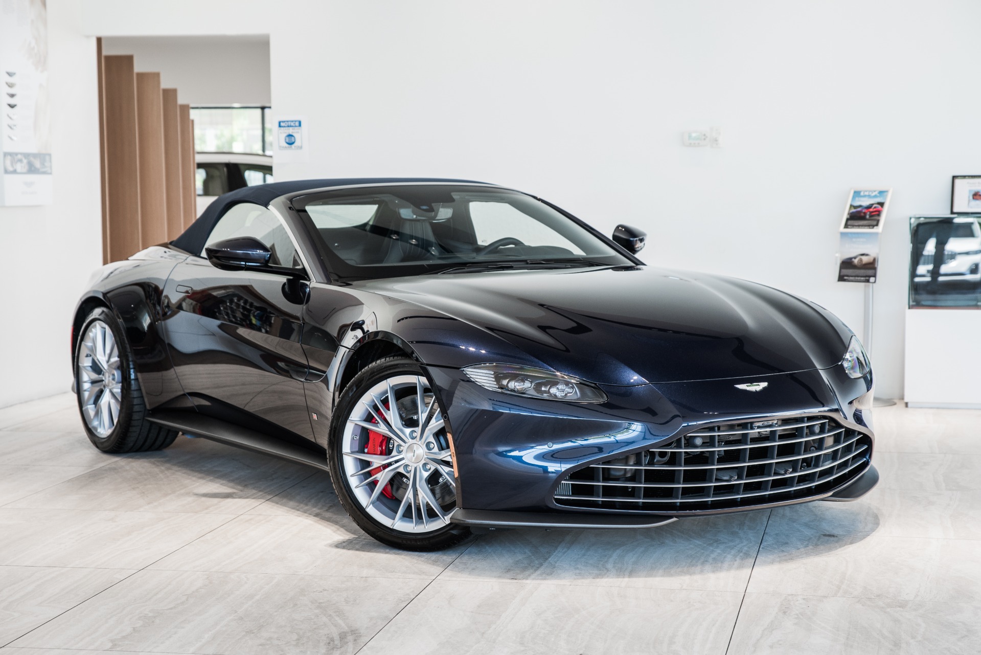 2021 Aston Martin Vantage Stock # 21NP05347 for sale near Ashburn, VA