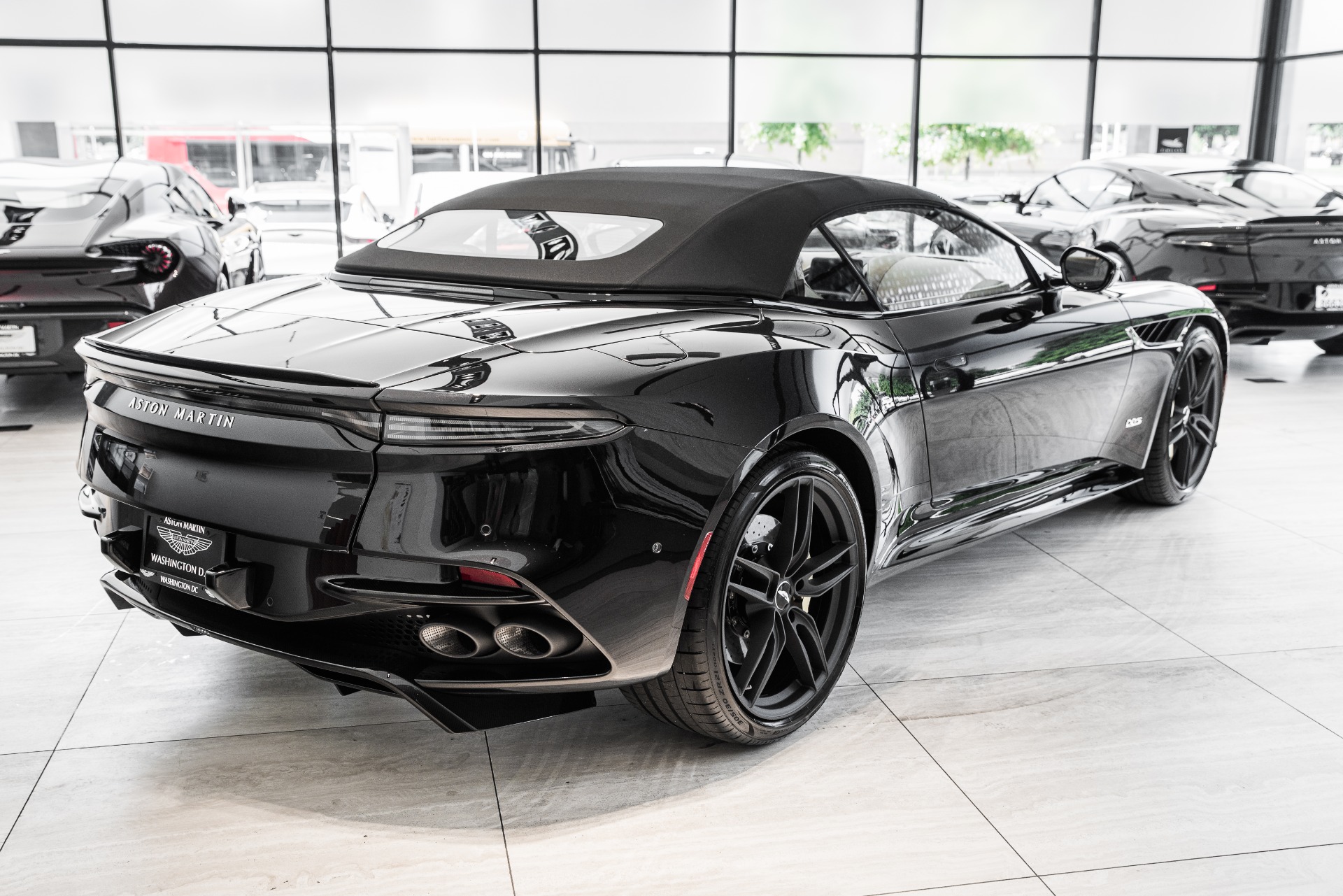 2021 Aston Martin DBS Stock # 21NT02456 for sale near Vienna, VA | VA