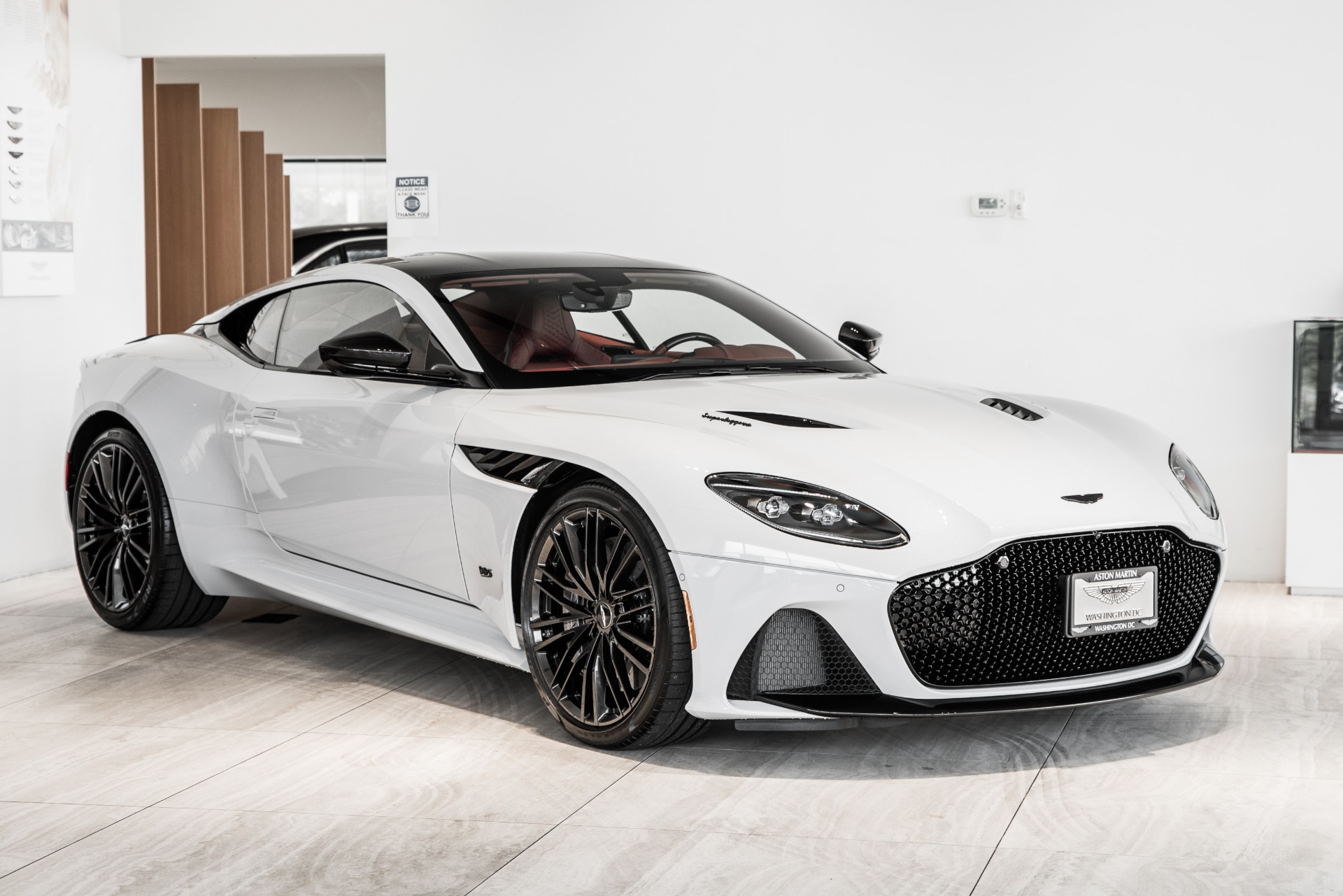 2021 Aston Martin DBS Stock # 21NR02440 for sale near Ashburn, VA | VA