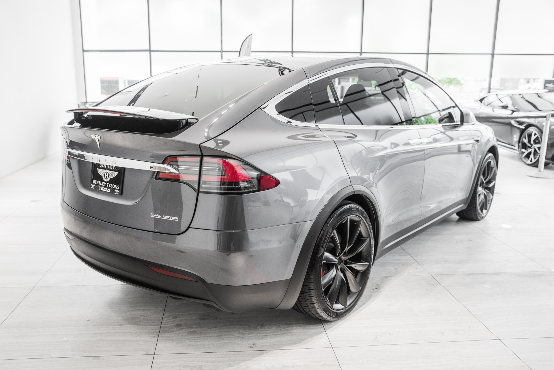 Tesla model x performance