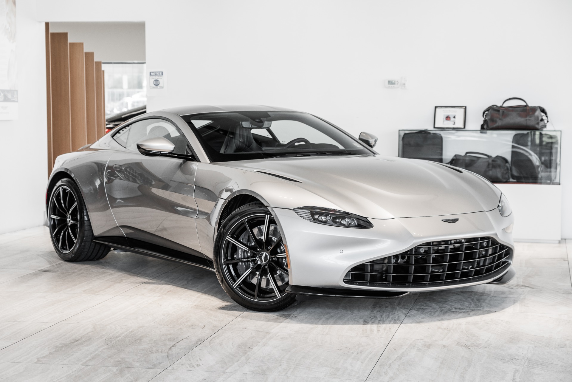 2021 Aston Martin Vantage Stock 21NN05815 for sale near Ashburn, VA