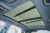 Used-2021-Bentley-Bentayga-Hybrid