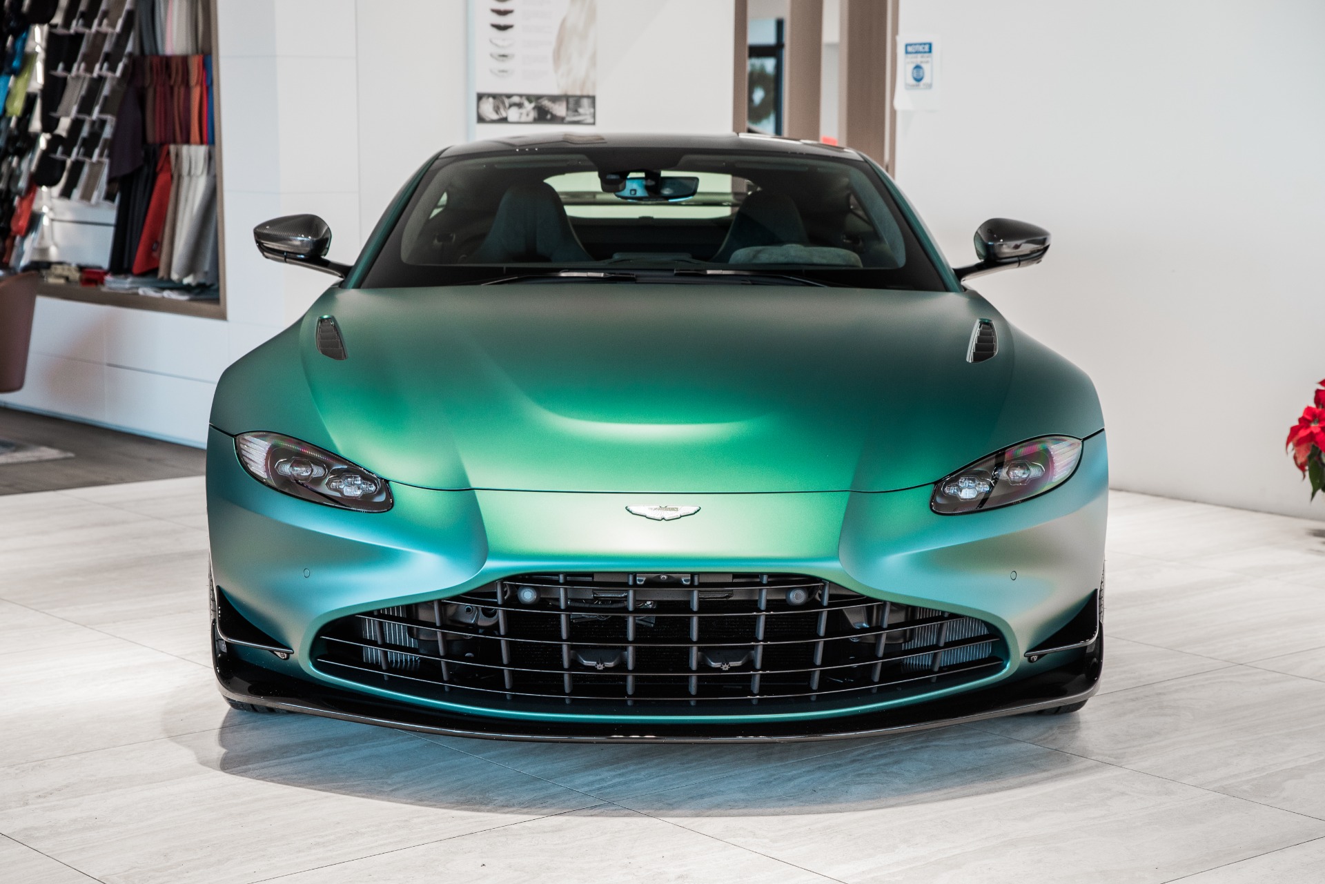 2022 Aston Martin Vantage Green - £209,990