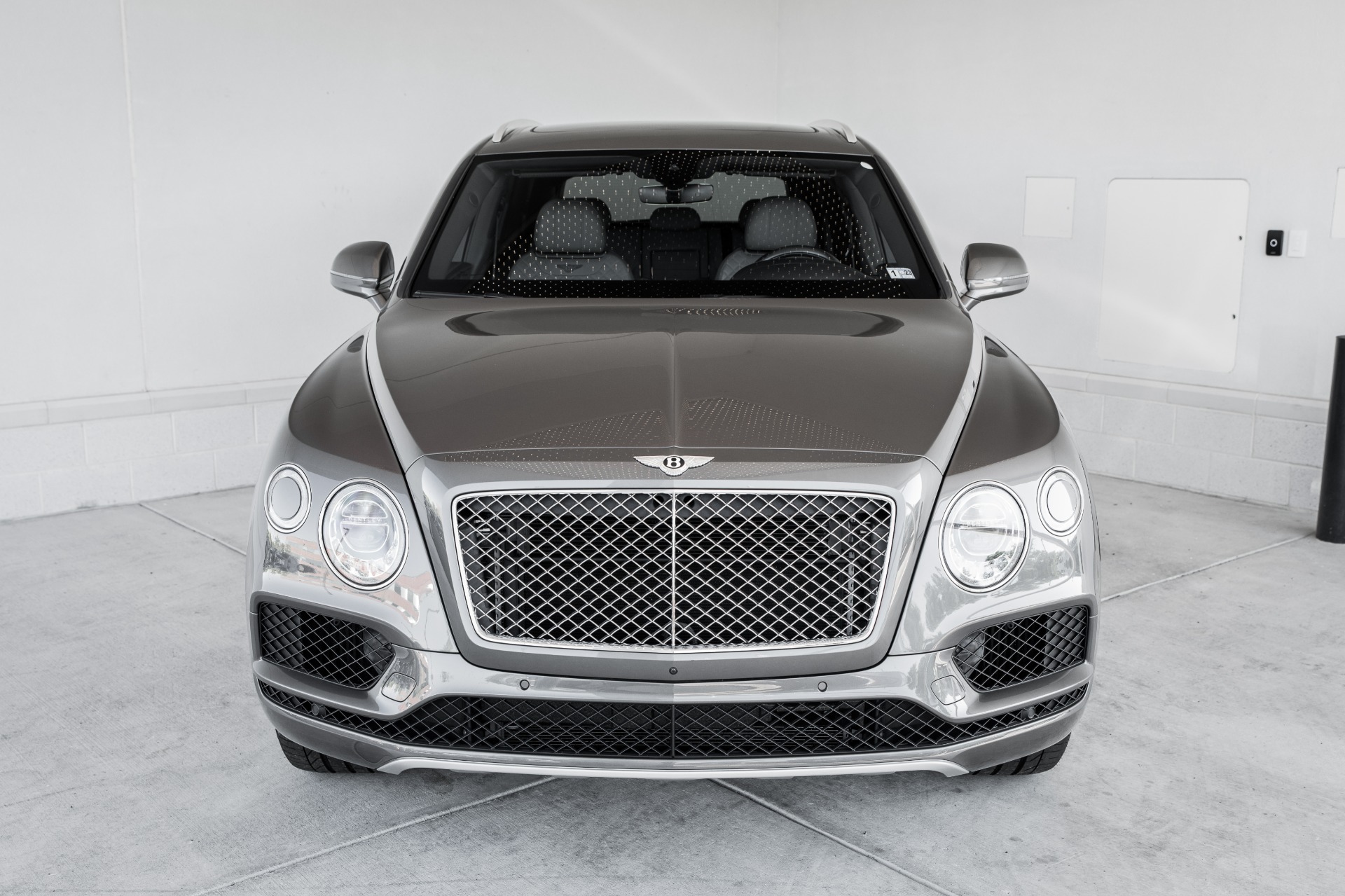 Used-2018-Bentley-Bentayga