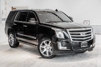 Used-2017-Cadillac-Escalade-Premium-Luxury