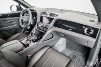Used-2022-Bentley-BENTAYGA-V8