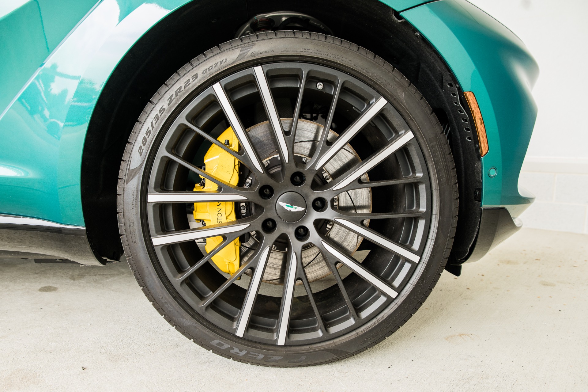 ASTON MARTIN DBX 22インチホイール アストンマーティン DBX 用 24 インチ鍛造ホイールリム – Forza