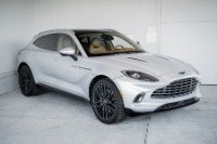 New-2021-Aston-Martin-DBX