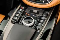 New-2022-Aston-Martin-DBX