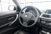 Used-2018-BMW-3-Series-320i-xDrive