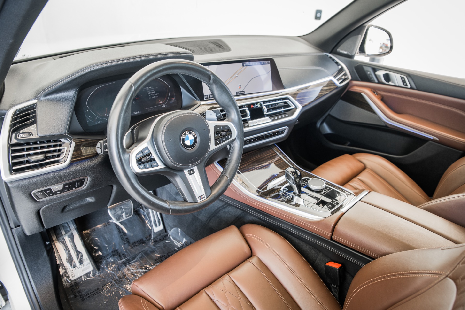 Used-2020-BMW-X5-M50i-xDrive