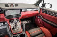 Used-2019-Porsche-Cayenne-Turbo