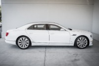 New-2022-Bentley-Flying-Spur-V8